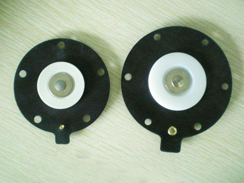 http://m.423d75.cn/uploads/201211/1-201211141602327.jpg