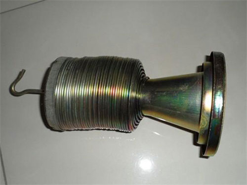 http://m.423d75.cn/uploads/allimg/181010/1-1Q010150G30-L.jpg